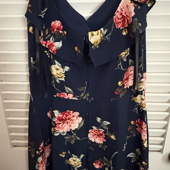 By and By Juniors floral dress -9 - Picture 3 of 4